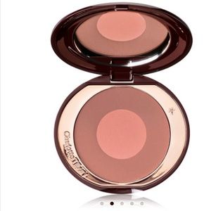 Charlotte Tilbury Cheek to Chic (the climax)